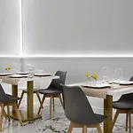 Palazzo Sant'antonio 3*